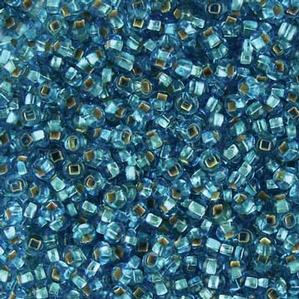 G11-253 8/0 Seed - Turquoise Silverlined