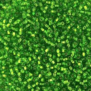 G12-243 10/0 Seed Bead - Light Green Silverlined