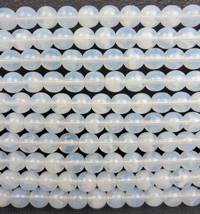 G23x-705 8mm Round - White Opal