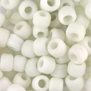 G420-9005 Crow Beads - White Opaque Matte