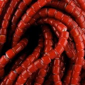 G426-117 6mm White Hearts - Ruby Transparent