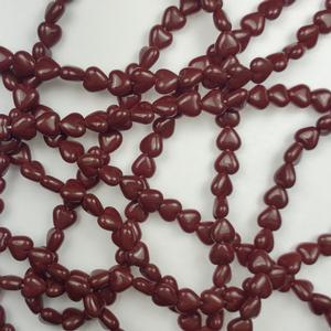 G45-012 - 6mm Hearts - Dark Red Opaque