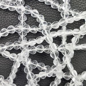 G45-108 - 6mm Hearts - Crystal Transparent