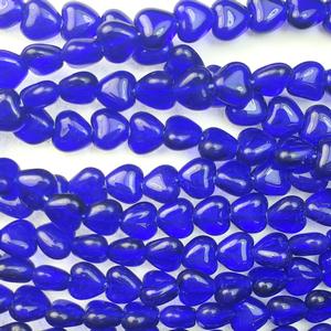 G45-168 - 6mm Hearts - Cobalt Transparent