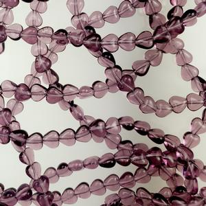 G45-187 - 6mm Hearts - Amethyst Transparent