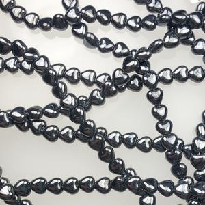 G45-402 - 6mm Hearts - Gunmetal