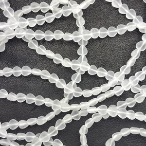 G45-908 - 6mm Hearts - Crystal Matte