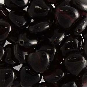 G46-114 8mm Hearts - Garnet Transparent