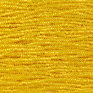 G4X-634 13/0 Charlotte Cut - Yellow Opaque  Luster