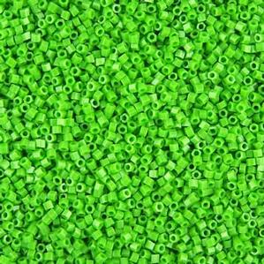G6-045 15/0 Hex Cut - Green Opaque