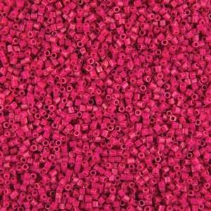 G6-079 15/0 Hex Cut - Burgundy Opaque