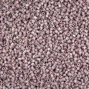 G6-084 15/0 Hex Cut - Light Purple Opaque