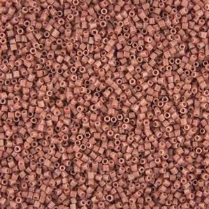 G6-092 15/0 Hex Cut - Dark Rose Beige Opaque