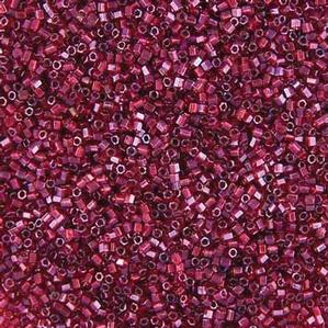 G6-379 15/0 Hex Cut - Bright Fuchsia Iris