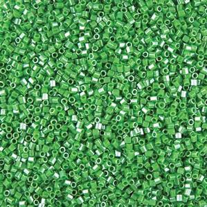 G6-645 15/0 Hex Cut - Green Luster