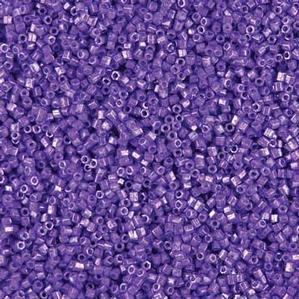 G6-687 15/0 Hex Cut - Amethyst Luster