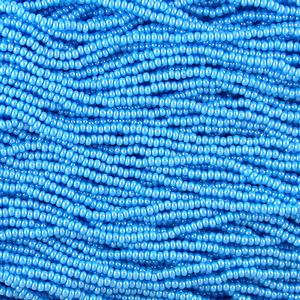 G7-663 11/0 Seed -Light Blue Transparent  Luster