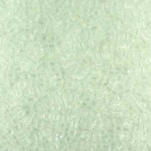 G7D-108 Delica - Crystal Transparent (DB141)