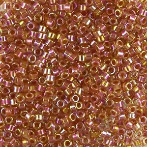 G7D-572 Delica -Lined  Peach Iris (DB54)