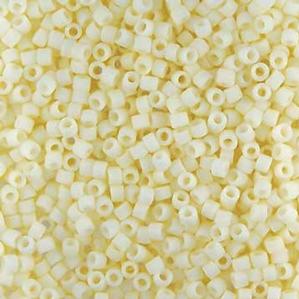 G7D-9006 Delica - Ivory Matte (DB352)