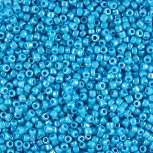 G7J-363  11/0 Seed Light Blue Iris