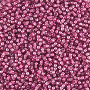 G7J-574  11/0 Seed Rose Pink Colorlined