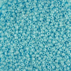 G7J-662  11/0 Seed Light Blue Luster