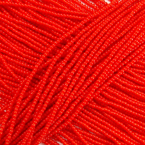 G7W-015 11/0 Seed - Red Whitehearts