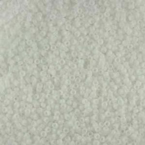 G8-005 15/0 Seed - White Opaque