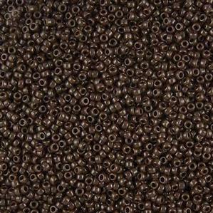 G8-012 15/0 Seed - Maroon Opaque