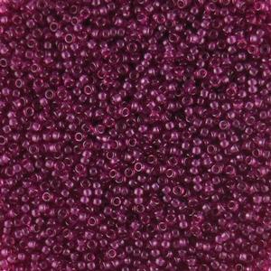 G8-179 15/0 Seed - Burgundy Transparent