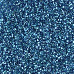 G8-253 15/0 Seed - Turquoise Silverlined