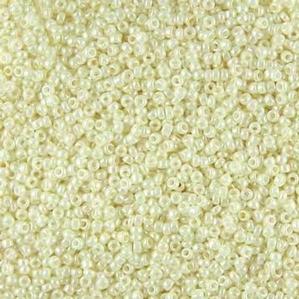 G8-604 15/0 Seed - Ivory Luster