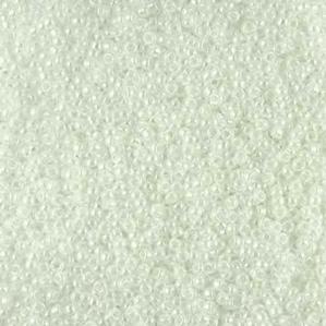 G8-605 15/0 Seed - White Luster