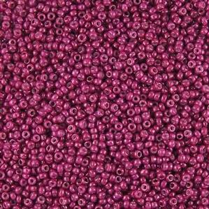 G8-679 15/0 Seed - Burgundy Luster