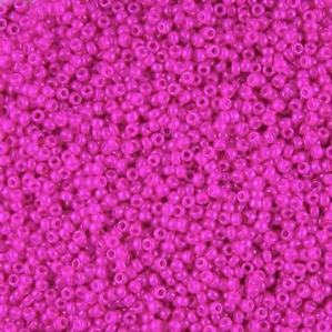 G8-683 15/0 Seed - Fuchsia Luster