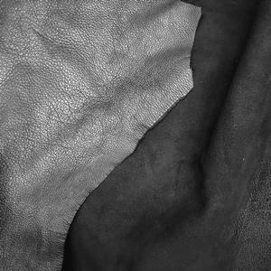 L7-001 Black Premium Leather (NOT CUT)