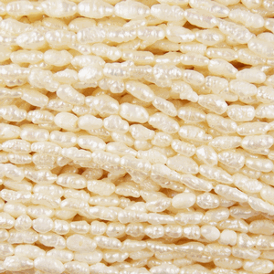 S68 Freshwater Pearl 3mm x 6mm