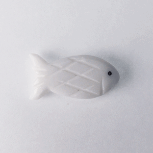 ST24-33 Stone Fish- White Serpentine