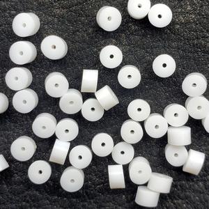 E67 Fishhook Keeper - White