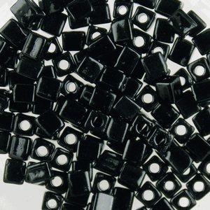 G38-001 4mm Cube Black Op.