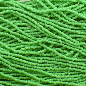 G3/12-041 12/0 3 Cut Lime Green Opaque