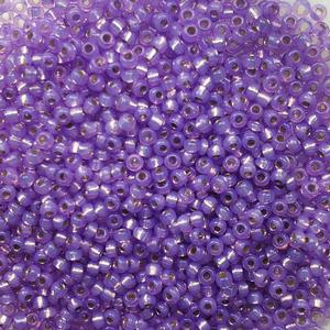 G7J-5785 11/0 Seed Lilac SL Alabaster