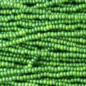 G7X-847 11/0 Seed - Dk Green Supra Pearl