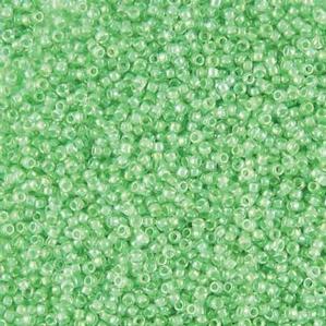 G8-542 15/0 Seed - Neon Green Colorlined